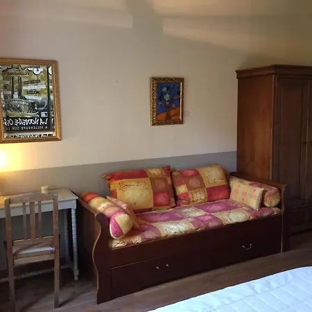 Bed & Breakfast Les Huguets 3*