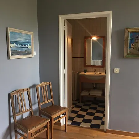 Les Huguets Bed & Breakfast